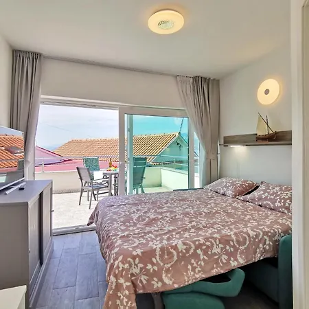 Glorijeta By Interhome * Silo (Krk)