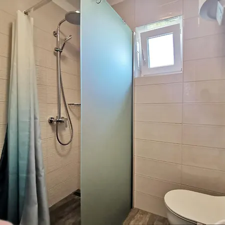 Apartment Glorijeta By Interhome